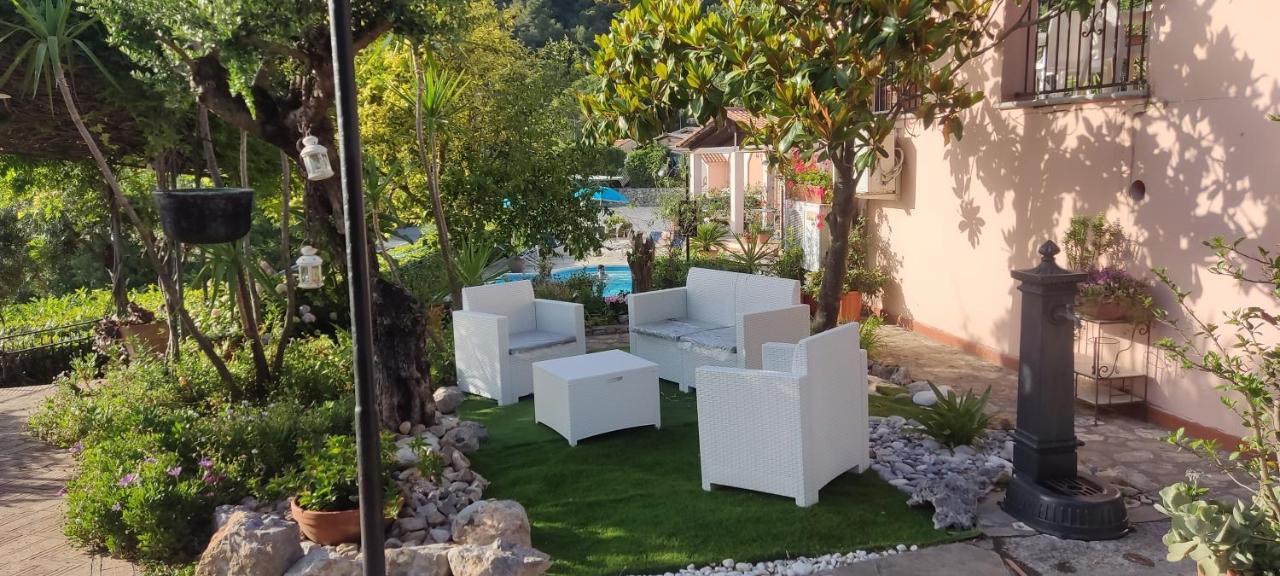 מראטיאה Bed & Breakfast Laino מראה חיצוני תמונה