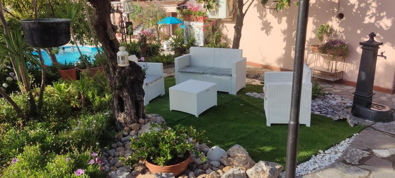מראטיאה Bed & Breakfast Laino מראה חיצוני תמונה