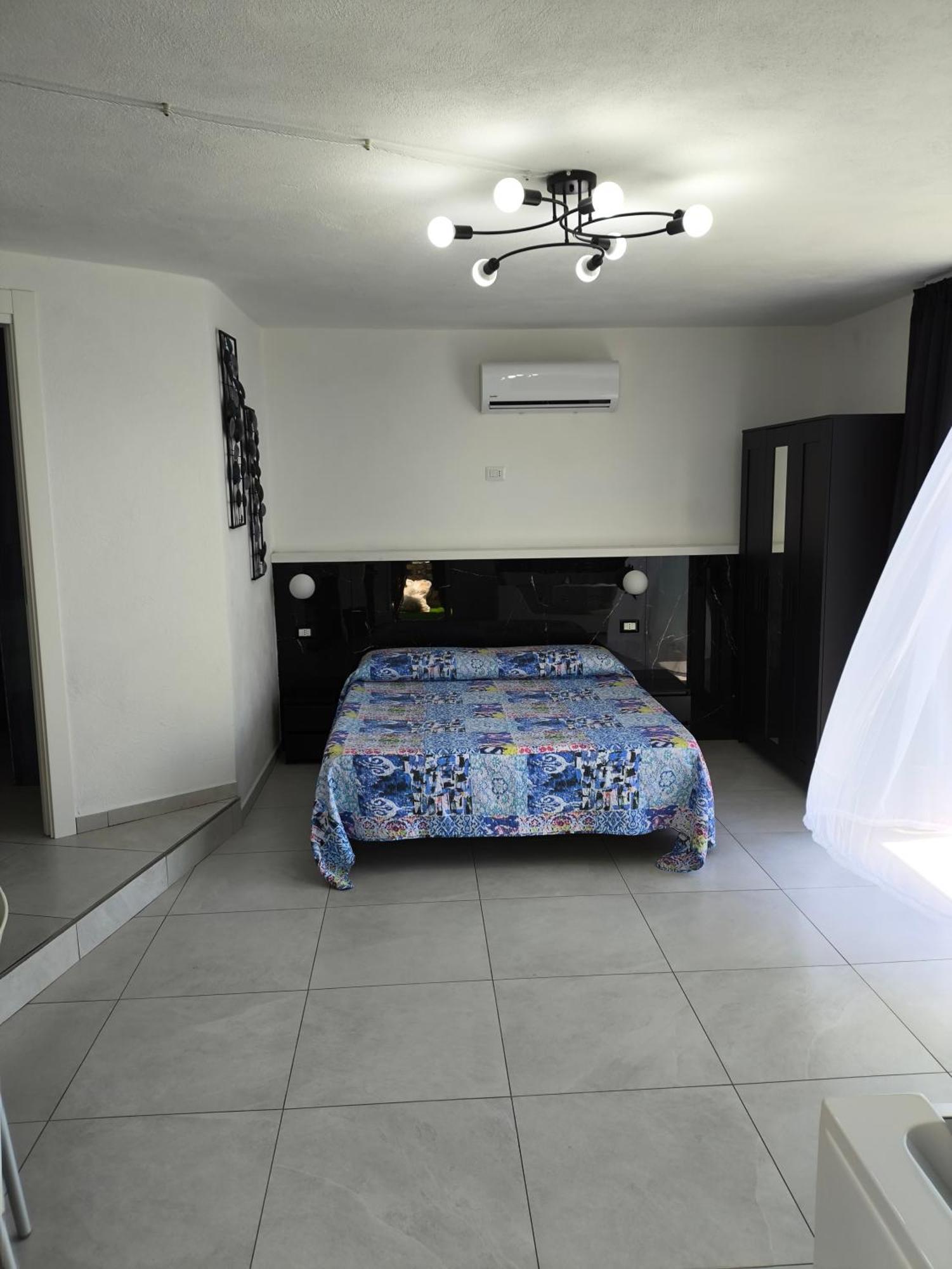 מראטיאה Bed & Breakfast Laino חדר תמונה