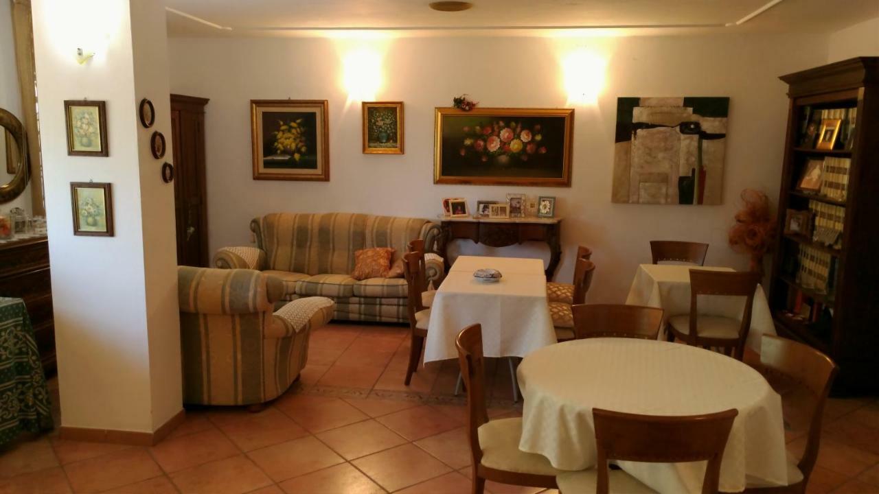 מראטיאה Bed & Breakfast Laino מראה חיצוני תמונה