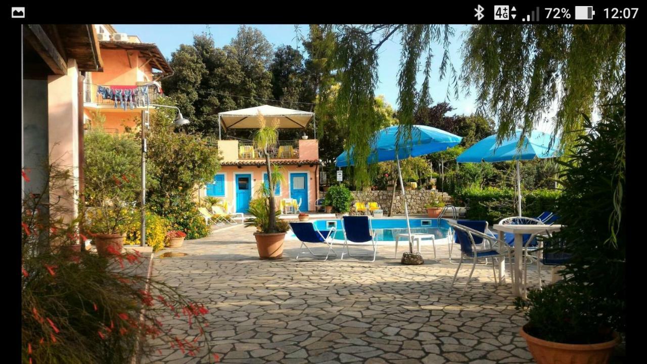 מראטיאה Bed & Breakfast Laino מראה חיצוני תמונה